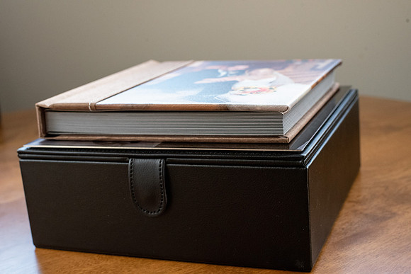 Metal Top Album Case